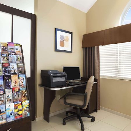 Microtel Inn & Suites By Wyndham Odessa Tx Εξωτερικό φωτογραφία
